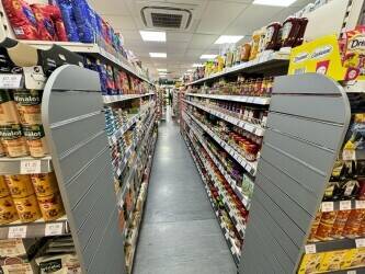OFF LICENSE IS FOR SALE IN PRIME LOCATION OF HARRINGAY, HUGE POTENTIAL TO INCREASE SALES. Photo 10