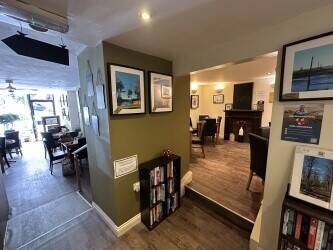 Cafe with superb location in Northumberland historic market town. Photo 10