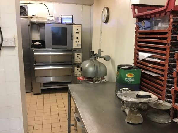 HIGH SALES SANDWICH BAR, TAKEAWAY & BAKE OFF, CARDIFF SUBURB Photo 10