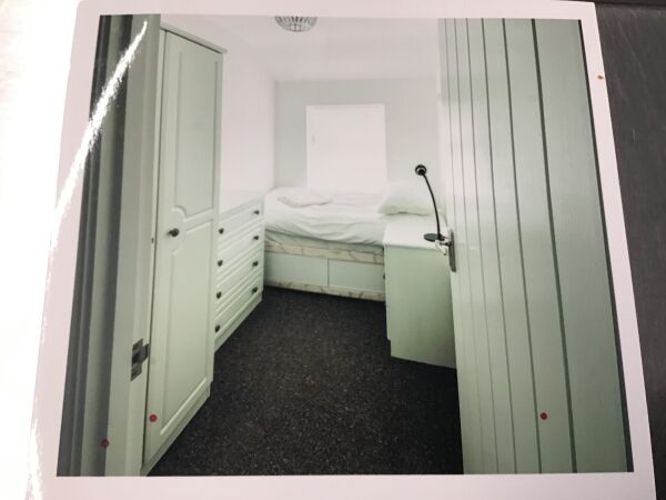 £3,300+ p/wk  BUTCHERs SHOP WITH NICE, S/CONT FLAT, BRIDGEND Photo 10