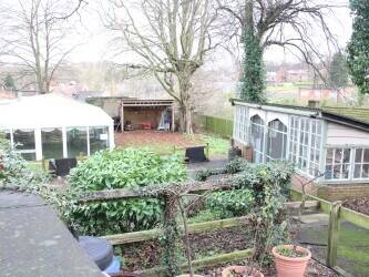 DERBYSHIRE/NOTTS BORDER - SIZEABLE PUB & RESTAURANT SITUATED ON A LARGE PLOT Photo 10