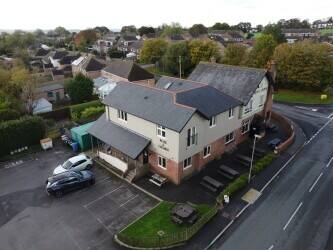 DORSET – VILLAGE FREEHOUSE WITH QUALITY LETTING ROOMS Photo 10