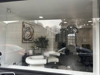 Barber shop for sale Men’s grooming room in Chelsea London Affluent area Photo 8