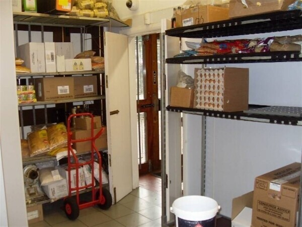 WHOLESALE BUTCHERS & CATERING SUPPLIES IN SOUTH WEST LONDON Photo 11