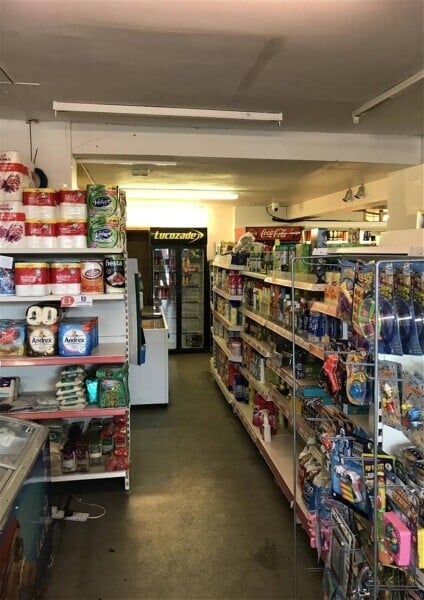 POPULAR COMMUNITY POST OFFICE & LICENSED CONVENIENCE STORE WITH PRIVATE ACCOMMODATION FOR SALE IN SHEFFIELD SUBURB Photo 11