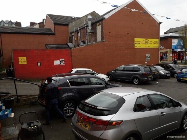 Large premises carwash, garage, body spray room, large office space, units, parking Photo 11