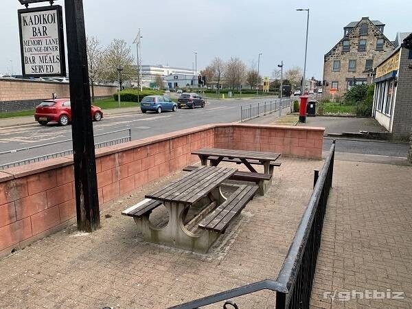 Public Bar & Separate Restaurant, Kilmarnock (ref. 1222) Photo 11