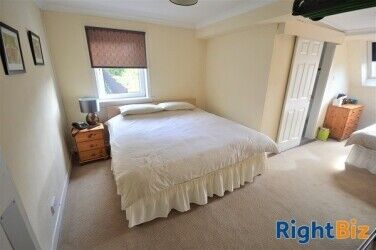 Beautiful 9 Bedroom Country Inn with Bar and Restaurant in Scotlandwell, Fife (ref. 1266) Photo 11