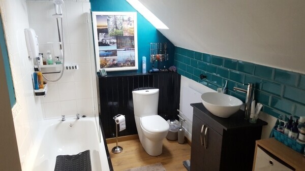 HOLIDAY LET | BED & BREAKFAST | LARGE FAMILY HOME Photo 11
