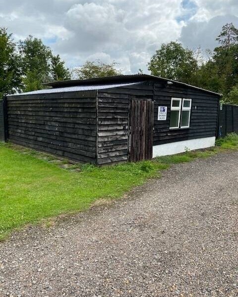 Caravan and Campsite/Development Opportunity - Hertfordshire Photo 11