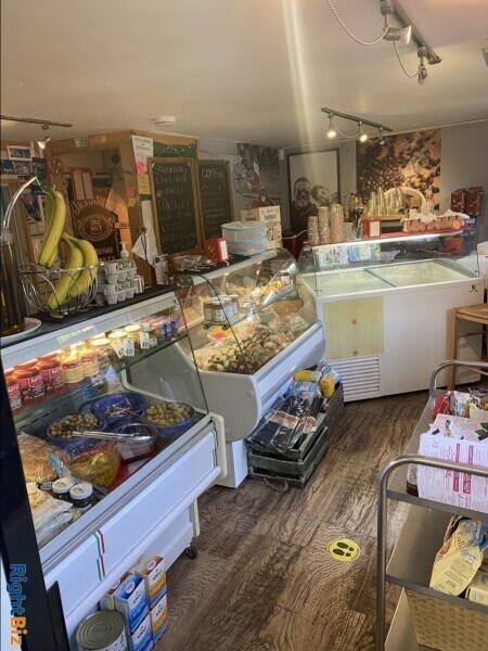 Italian deli for sale in Kent. Photo 1