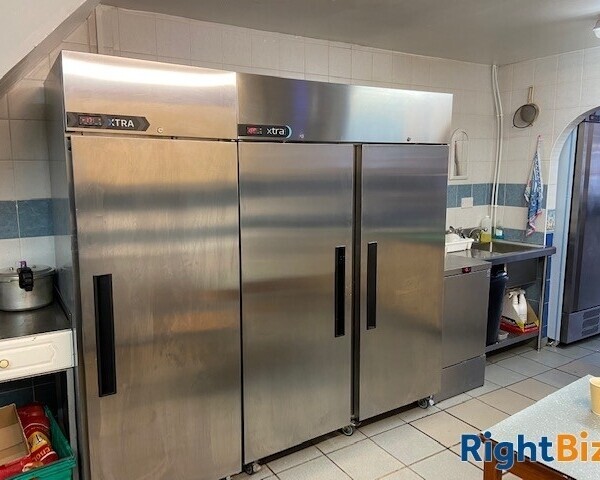 High Turnover Traditional Fish & Chip Takeaway Warwickshire Photo 11