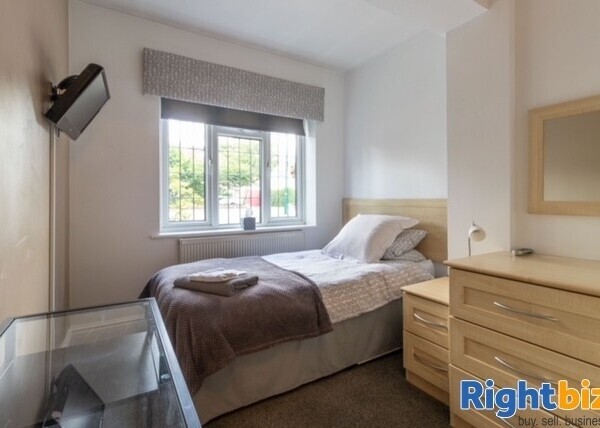 Freehold 10 Bedroom Guest House Solihull West Midlands Photo 11