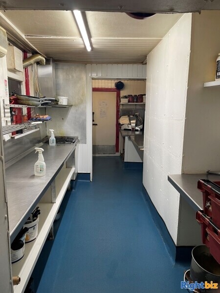 Freehold Butchers Shop and Delicatessen in Darlington with a High Turnonver Photo 11
