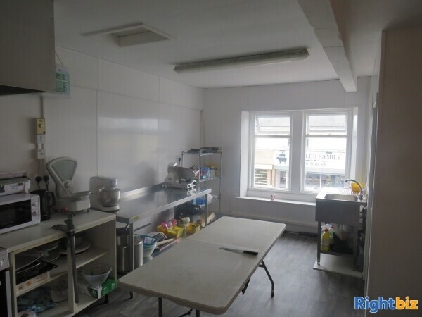 Popular Sandwich Shop in Scholes Photo 11