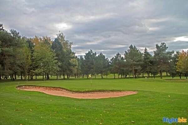 CHESHIRE - GOLF CLUB HOUSE AND WEDDING VENUE Photo 11