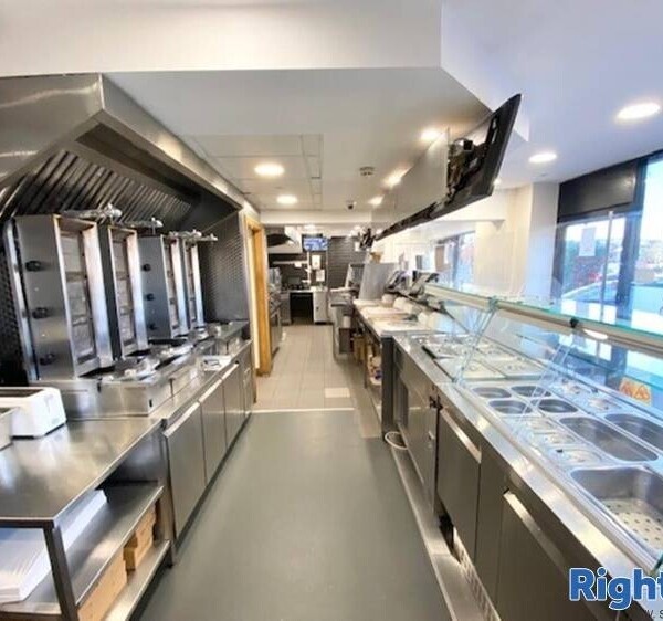 Leasehold Fish & Chip Takeaway Located In Kirkby In Ashfield Photo 11