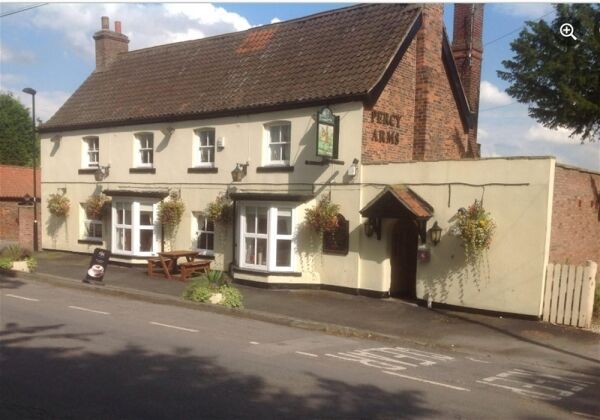 PUBLIC HOUSE & RESTAURANT in riverside village EAST YORKSHIRE Photo 11