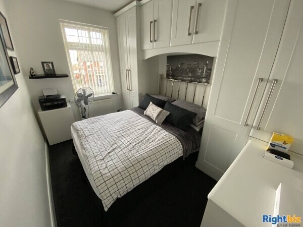 Convenience & Off Licence Store with Well Presented 4 Bedroom Property in Seaside Town Seaham Photo 11