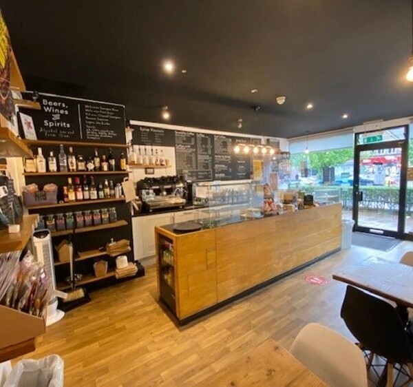 Leasehold Independent Coffee Shop Located In Shirley Photo 11