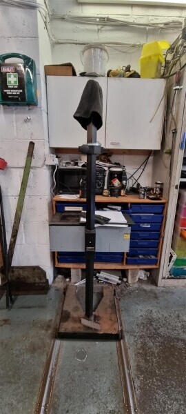 Well-Established MOT and Car Servicing Garage in South Yorkshire Photo 11