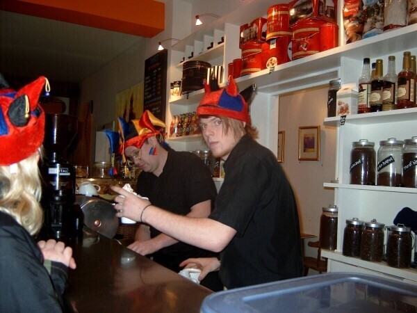 Established Town Center Coffee House Stewarton East Ayrshire Photo 11