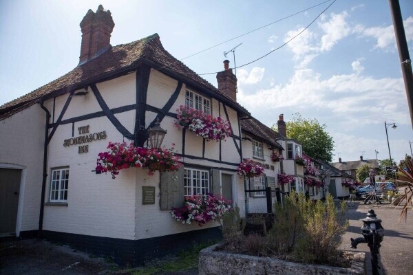 WEST SUSSEX - CHARMING PUB WITH LETTING ROOMS Photo 11