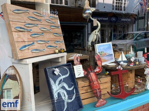 GIFT SHOP & ART GALLERY Photo 11