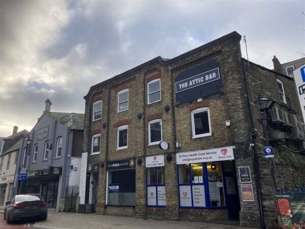 The Attic Bar - Dovers only nightclub business for sale Photo 11