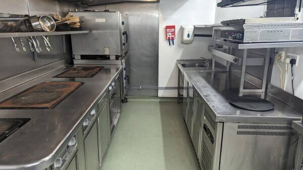 EAST SUSSEX - HIGH QUALITY PREMISES TO LET CLOSE TO TOURIST ATTRACTIONS Photo 11