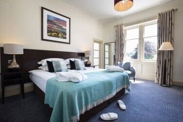 Superb 12-Bedroom 4 -Star Boutique Hotel in heart of Scotland’s Golf Coast Photo 11