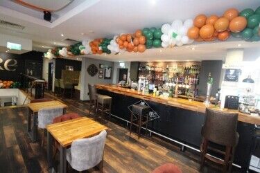 Posh Paddys Irish Grill and Bar Photo 11