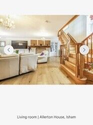 Exquisite Allerton House For Sale Photo 11