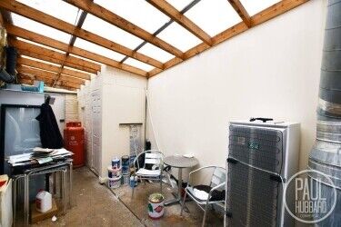 Seaside Fish and Chip Shop with Accommodation - Hunstanton, Norfolk. Photo 11
