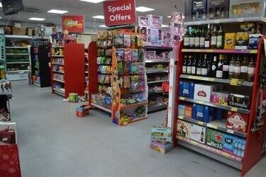 Freehold Supermarket £18,000 Weekly Sales! Photo 11