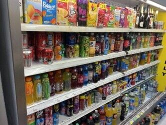 Off licence store in Worthing Photo 11
