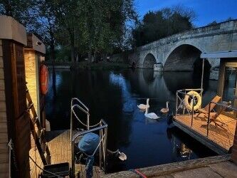 Unique Houseboat Airbnb Rental Business for Sale on the River Thames near Oxford. Photo 11