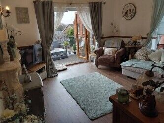 Freehold Licensed Newsagents Grocers Business 3 Bedroom House Bolton Greater Manchester For Sale Photo 11