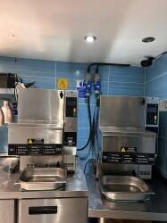 Fully equipped food business for sale In Teddington High Street Photo 10