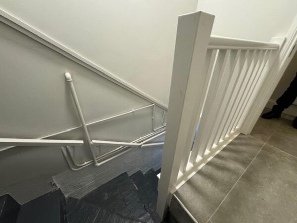 Commercial Premises Located In Wellesbourne For Rent Photo 11