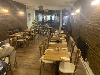 Popular Restaurant and Wine Bar in Wimbledon