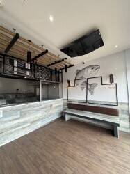 Fish and chips takeaway in Bedfordshire Photo 11