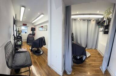 Title: 4.9★ Men’s Barbershop for Sale – All Included Photo 11