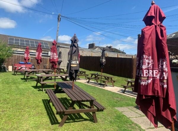 Turnkey Free of Tie Public House in Airdrie. Beer Garden, Function Suite. Photo 11