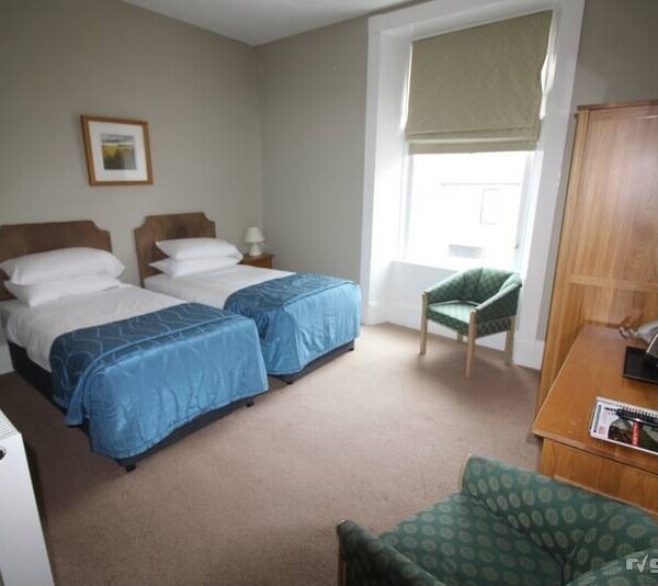 Profitable 34-Bedroom Hotel in Thurso Photo 12
