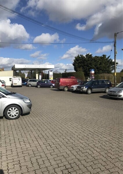 VILLAGE POST OFFICE & LICENSED CONVENIENCE STORE FOR SALE IN OXFORDSHIRE Photo 12