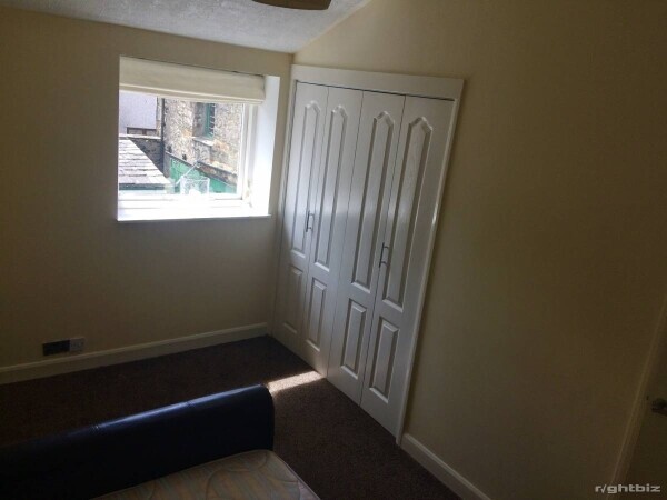 Licensed restaurant in Kirkby Lonsdale with 2 double bedroom accommodation Photo 12