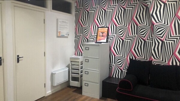 BEAUTY AND LASER CLINIC FOR SALE Photo 12