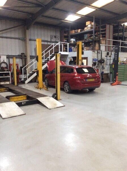 AN ESTABLISHED AND WELL-RESPECTED PROVIDER OF VEHICLE REPAIRS AND MAINTENANCE SERVICES Photo 9