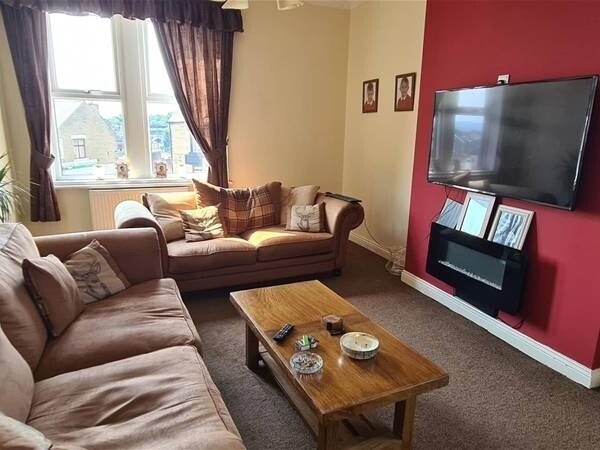 A Vibrant Village Pub with Hotel Rooms & Accommodation Photo 12